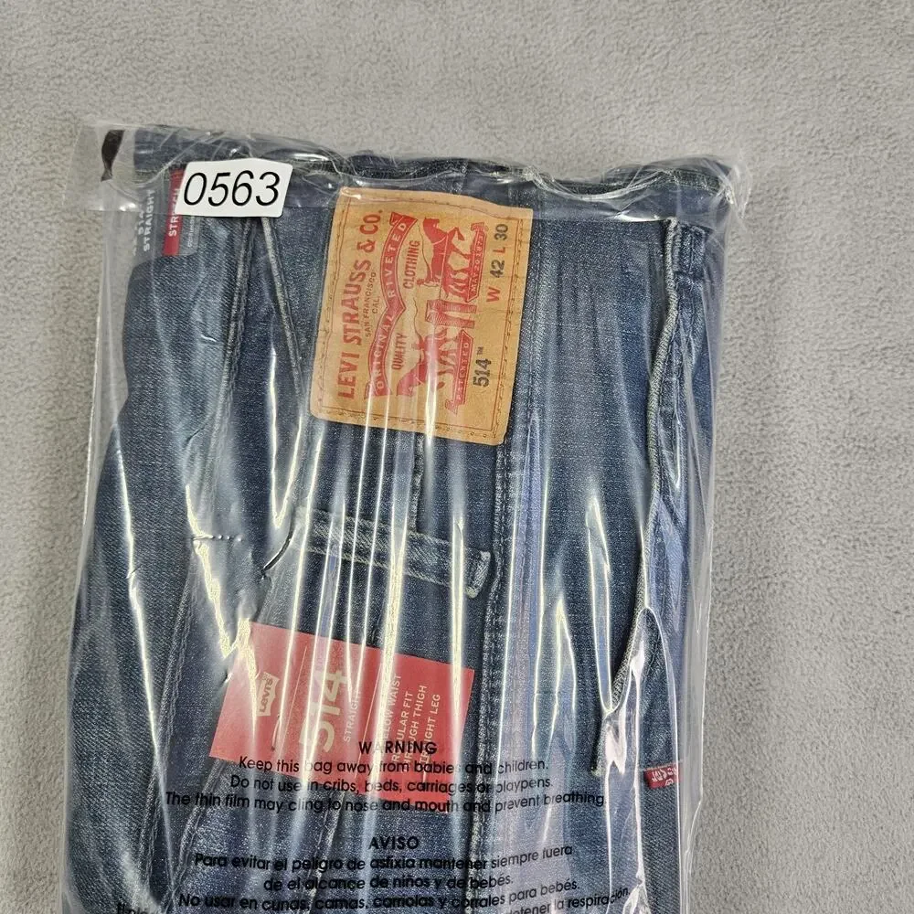 Levis‎ 514 Jeans Mens 42x30* Straight Leg Regular Fit Stretch Whiskering
